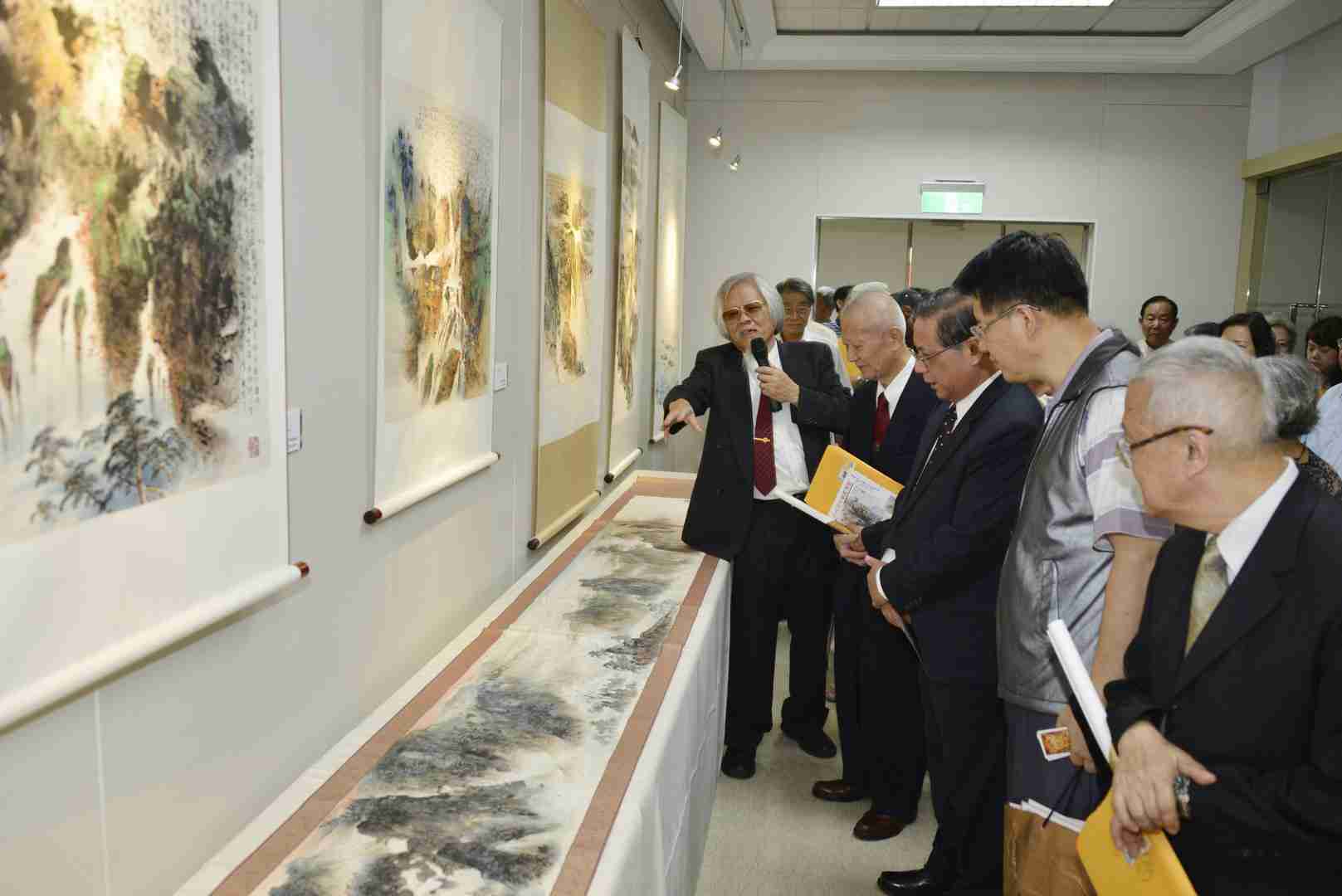 王太田‧寶島山水暨心經系列畫展1/3