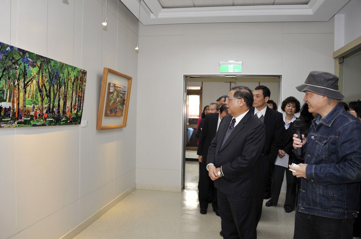 敲釘截鐵譜綠光～胡達華環保釘畫展4/4