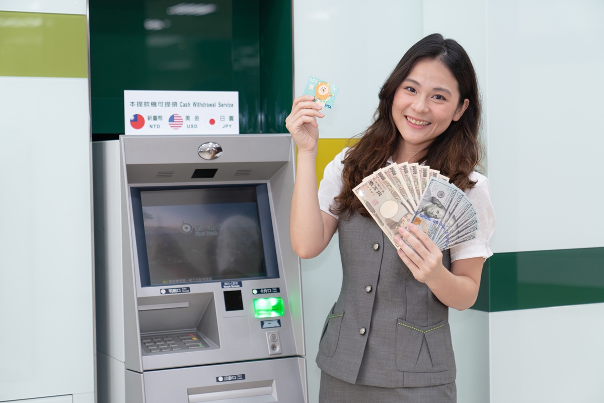 看準出國換匯夯 一銀第一銀行廣設外幣ATM相片