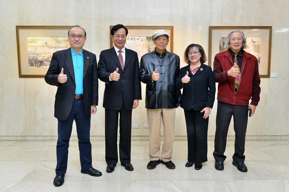 第一藝術空間邀您欣賞「曙光燦爛」陳陽春大師水彩畫展，共一張圖