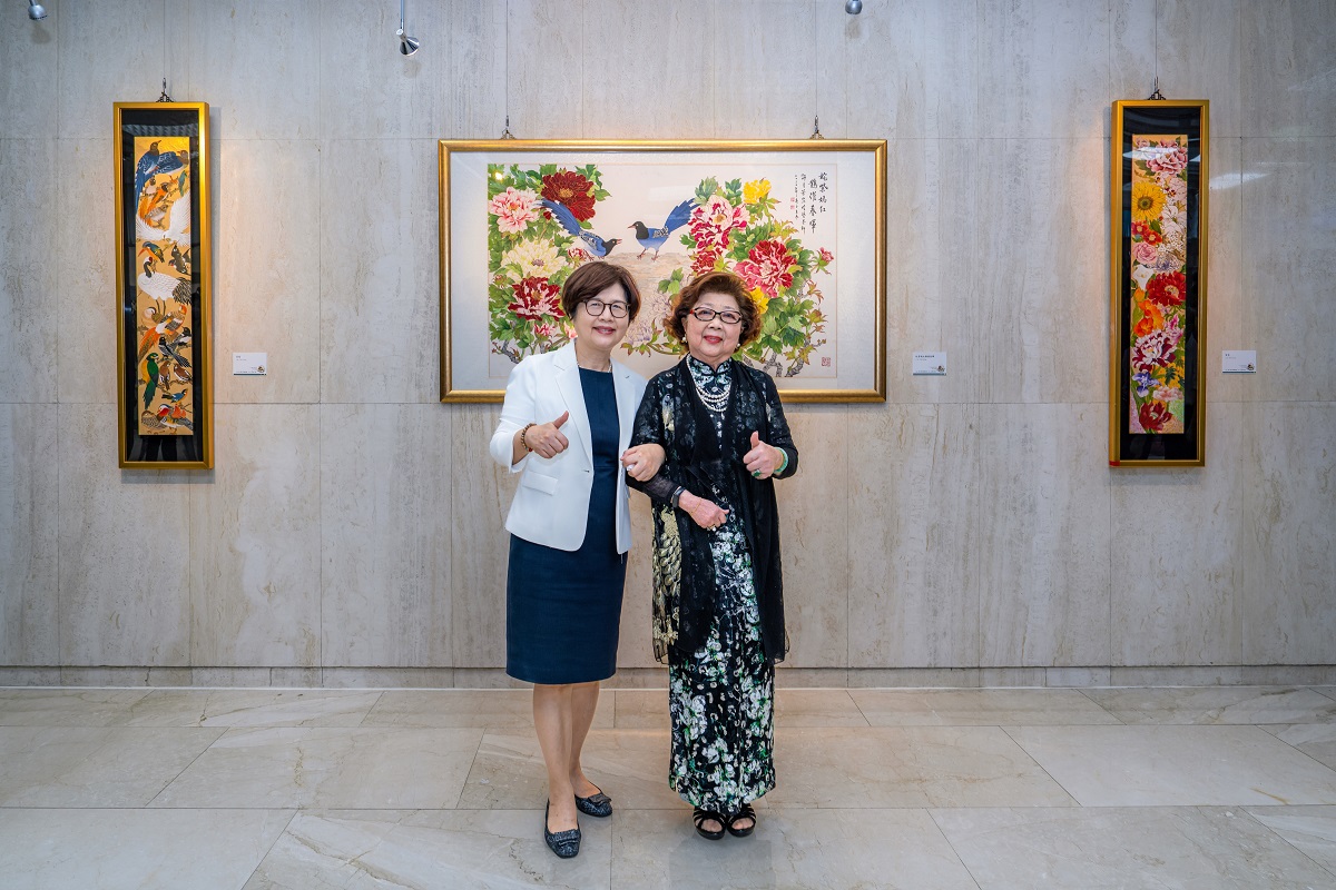 藝術家許月芳以彩墨描繪自然之美 第一藝術空間登場，共一張圖。